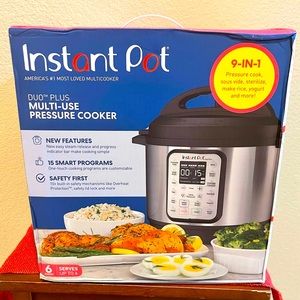 NEW IN BOX Instant Pot Duo Plus 8 Quart 7-in-1 Multi Cooker
